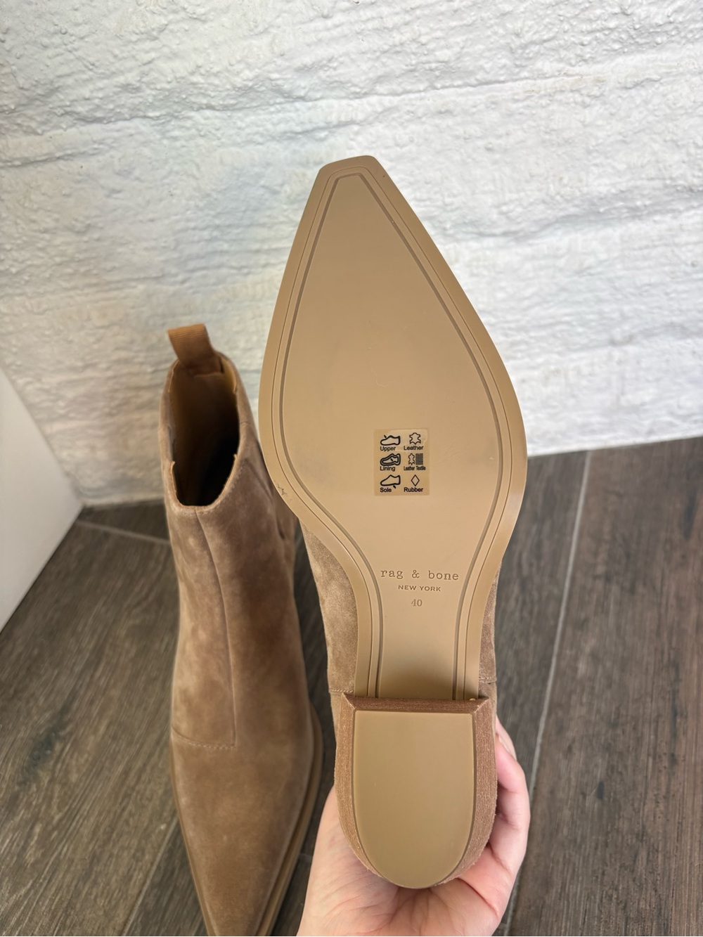 rag & bone woman’s tan Suede Chukka Boots size 10 - Picture 9 of 11